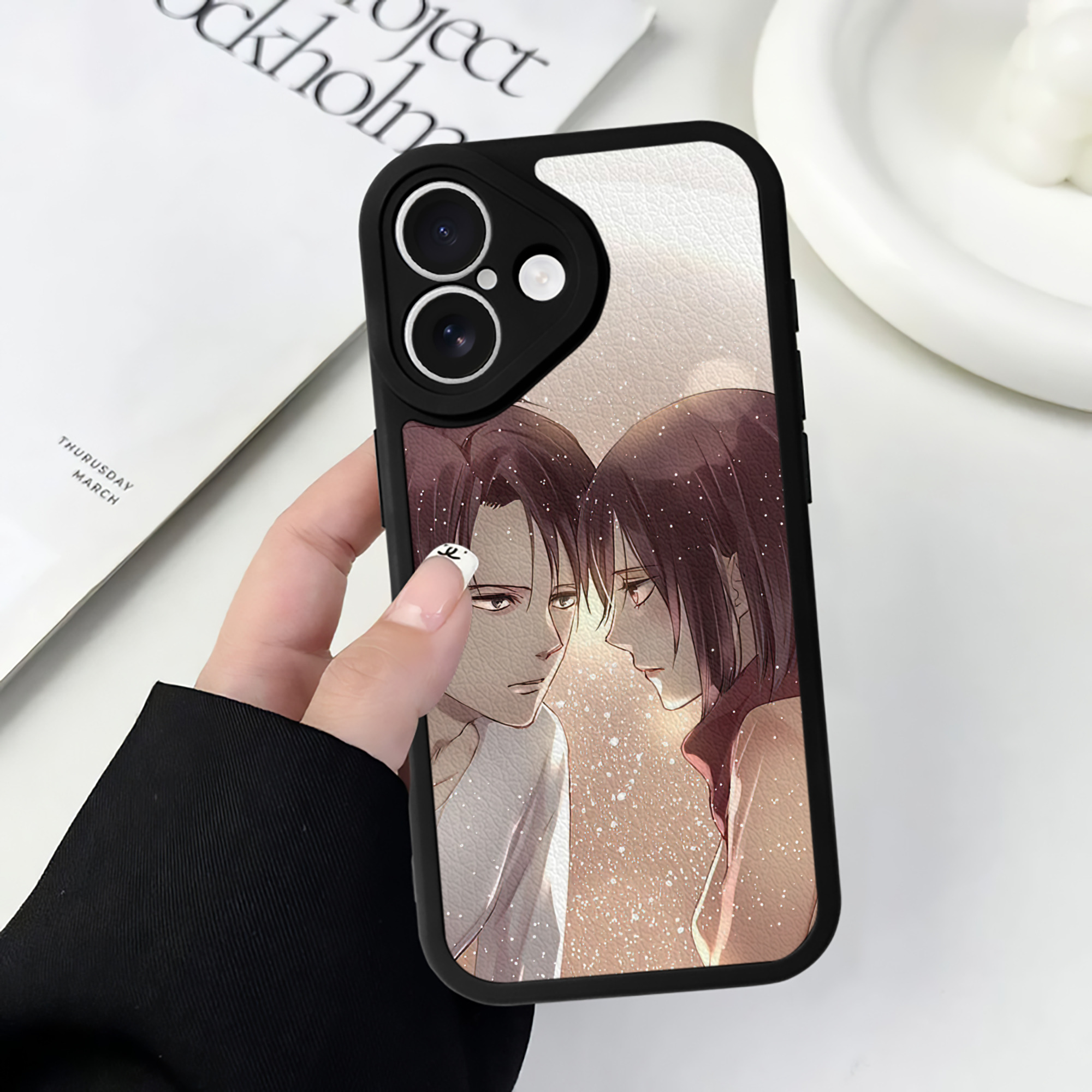 （画像用） 進撃の巨人 Attack on Titan 【iPhone 16シリーズ対応】シリコンスマホケース（レザー調） 材質：シリコン
